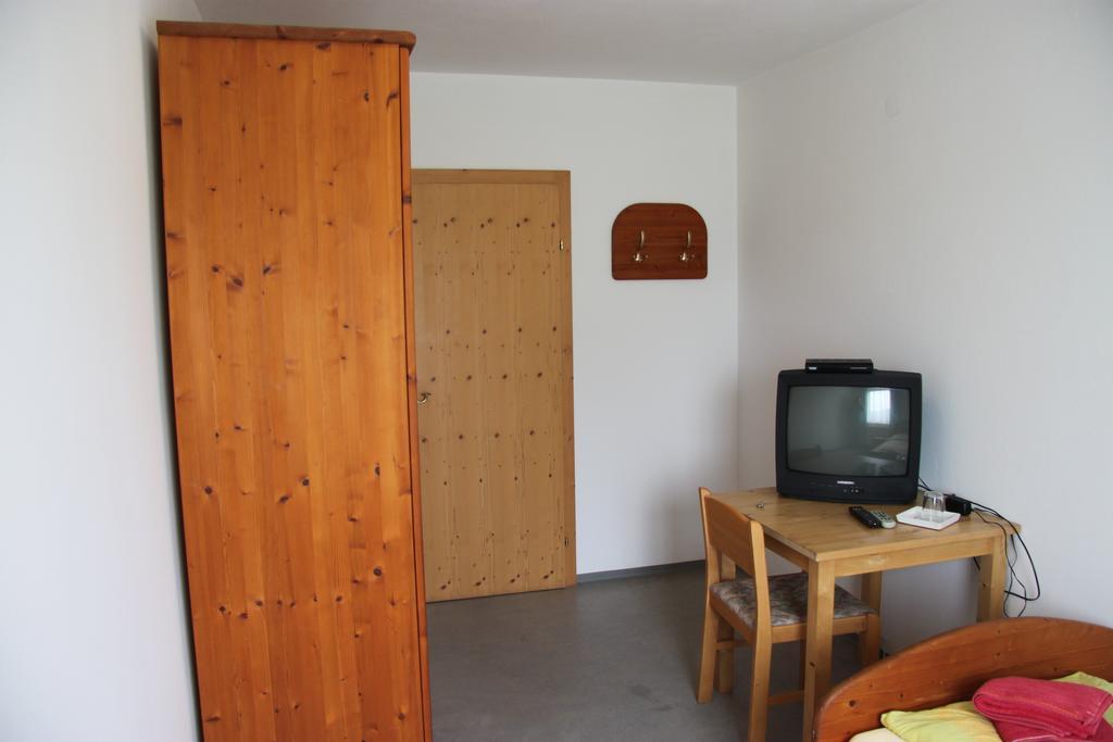 Pension Merkinger Behamberg 部屋 写真