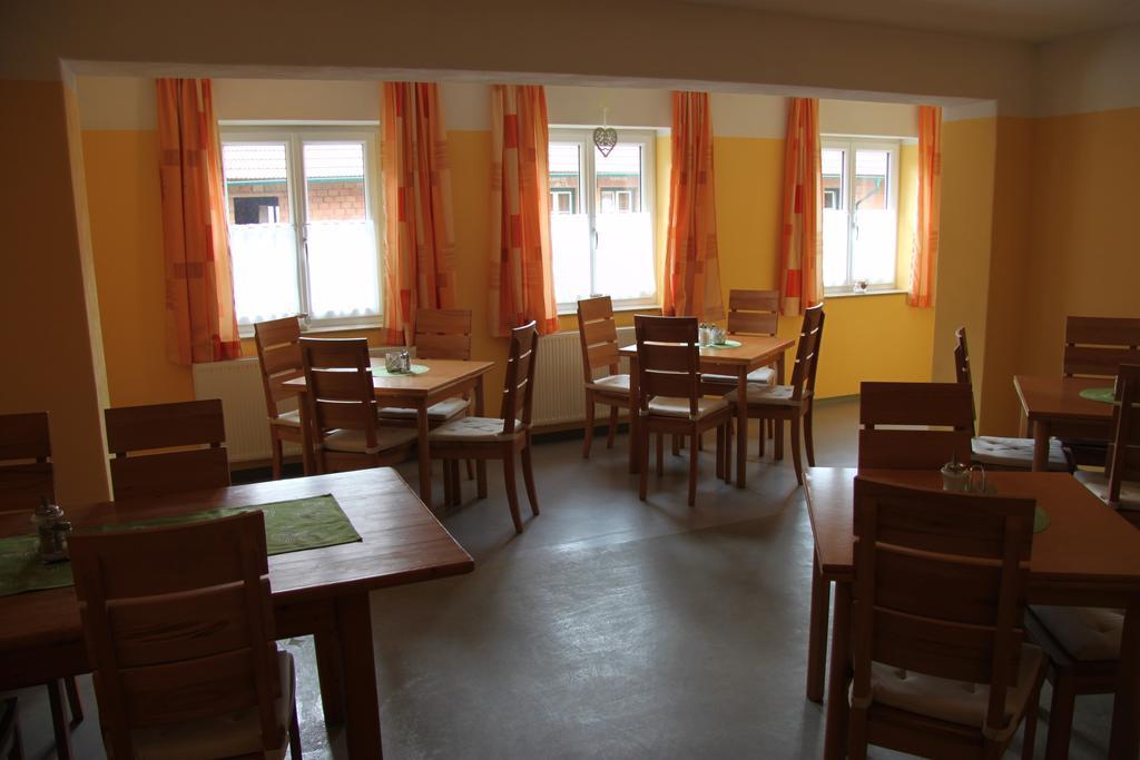 Pension Merkinger Behamberg エクステリア 写真