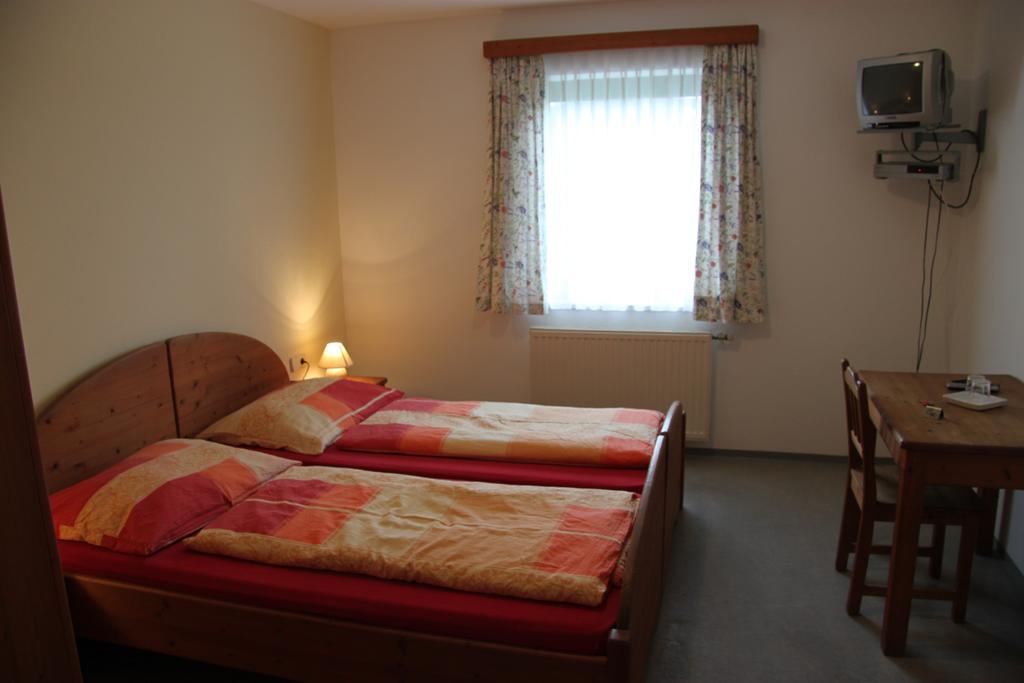 Pension Merkinger Behamberg 部屋 写真