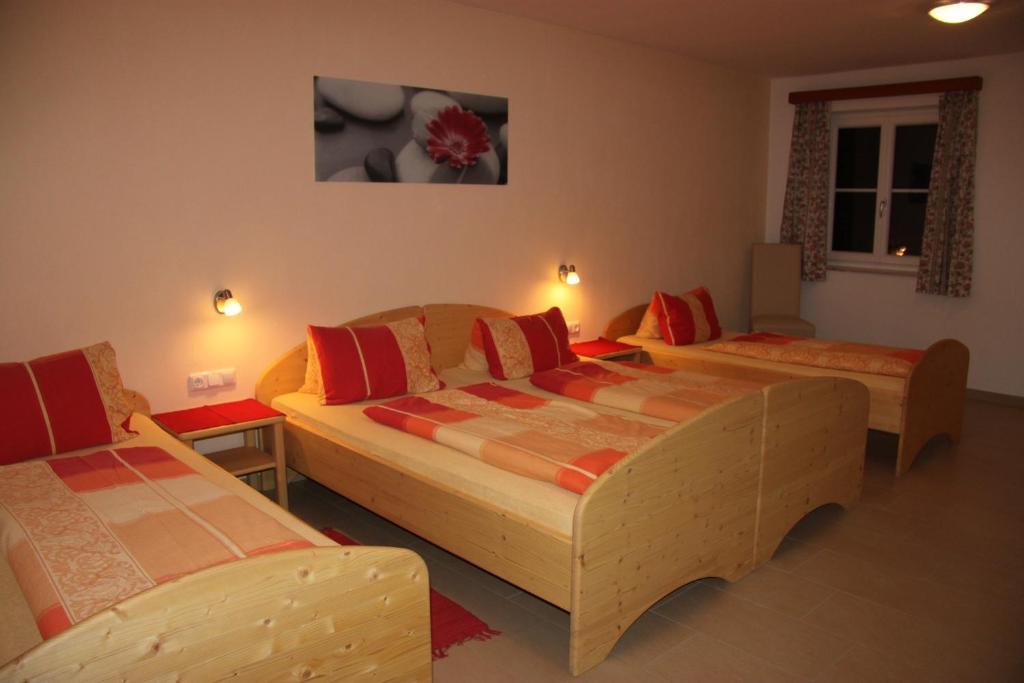 Pension Merkinger Behamberg 部屋 写真