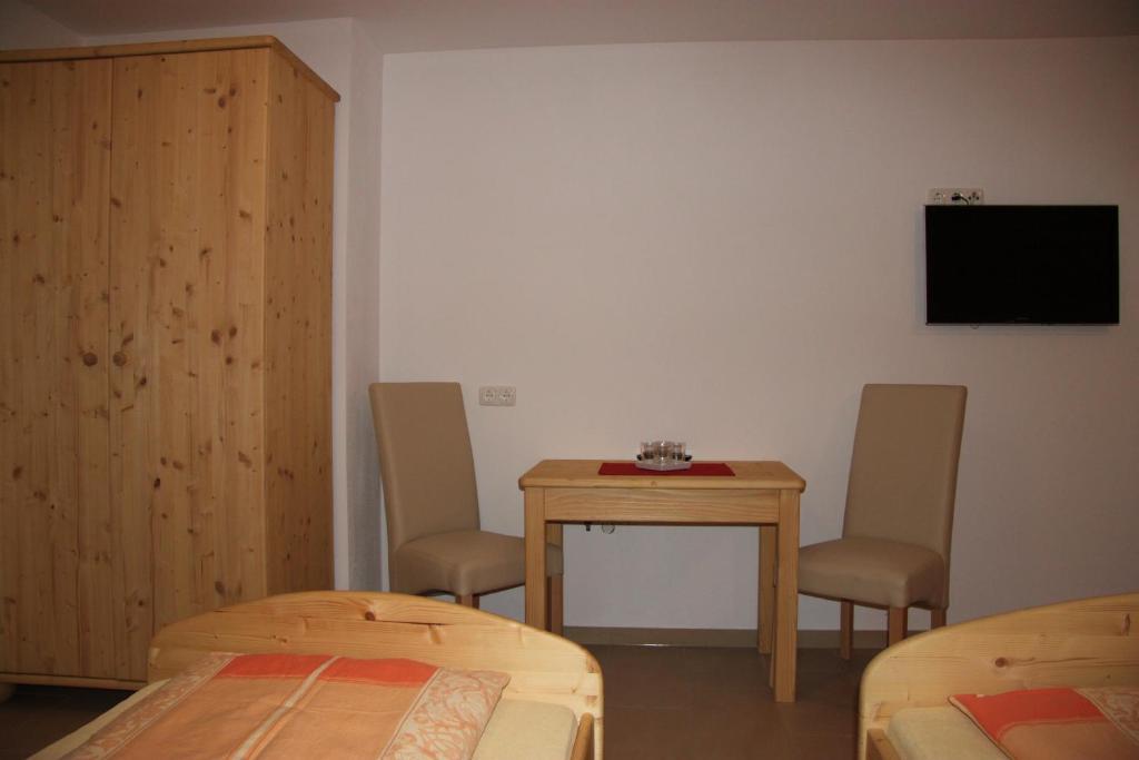 Pension Merkinger Behamberg 部屋 写真